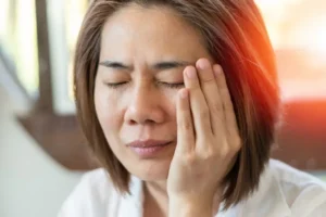 My Jaw Pops When I Chew: Can You Help?